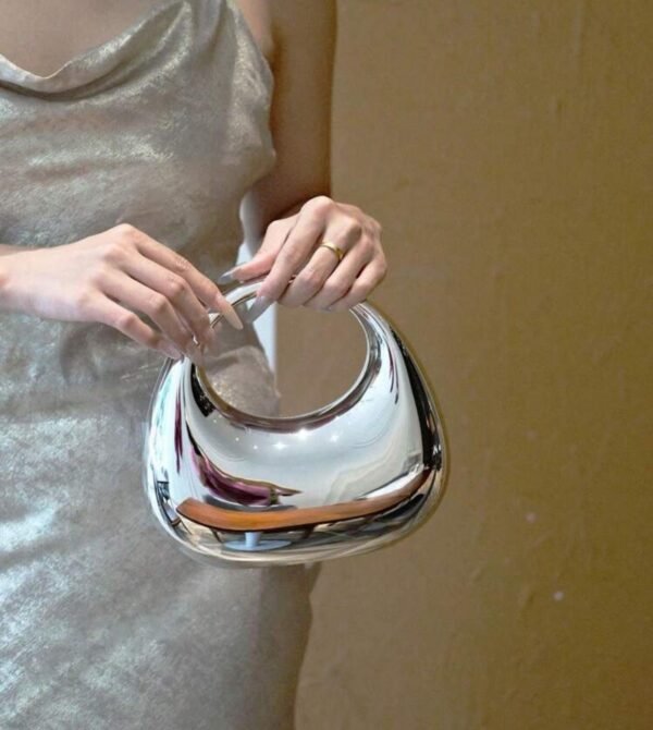 Acrylic Purse in pink - Image 5